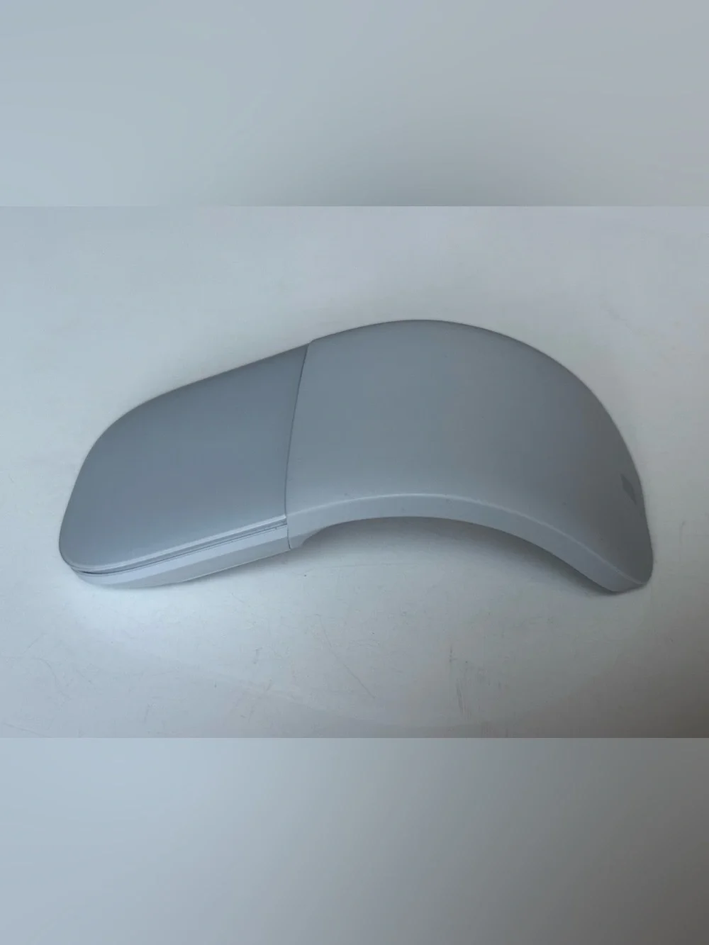 Microsoft Surface Arc Mouse in Light Gray